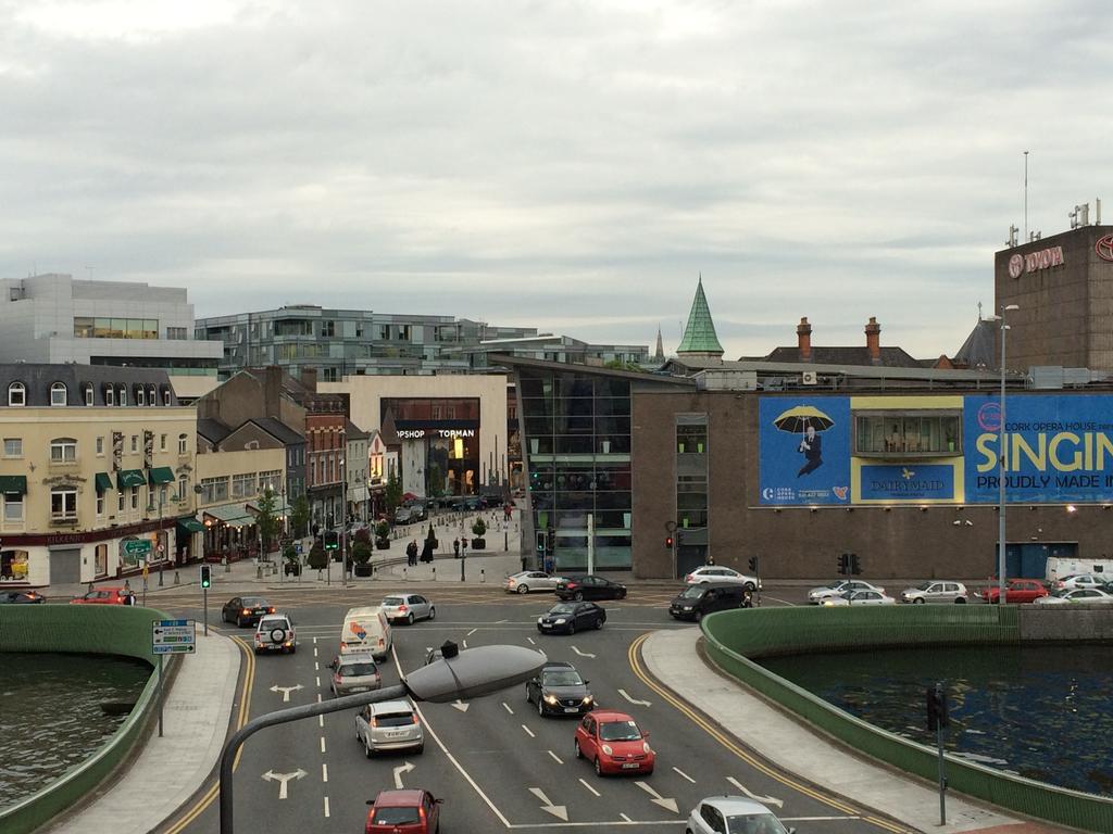 39 Camden Wharf Daire Cork Oda fotoğraf