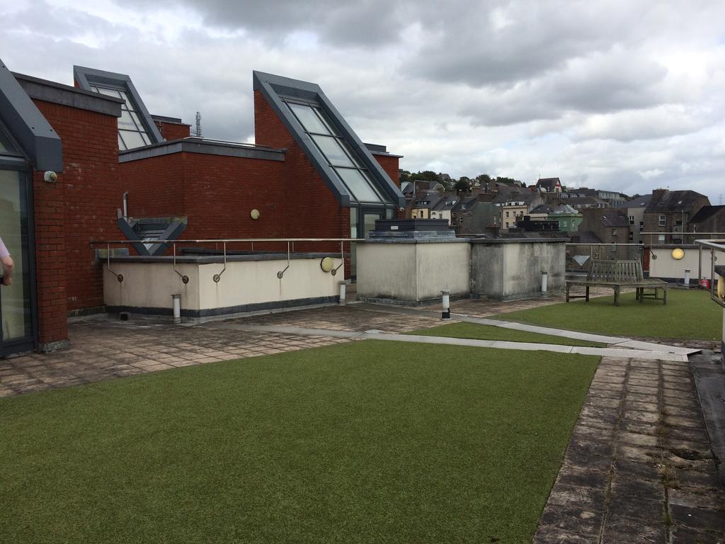 39 Camden Wharf Daire Cork Oda fotoğraf